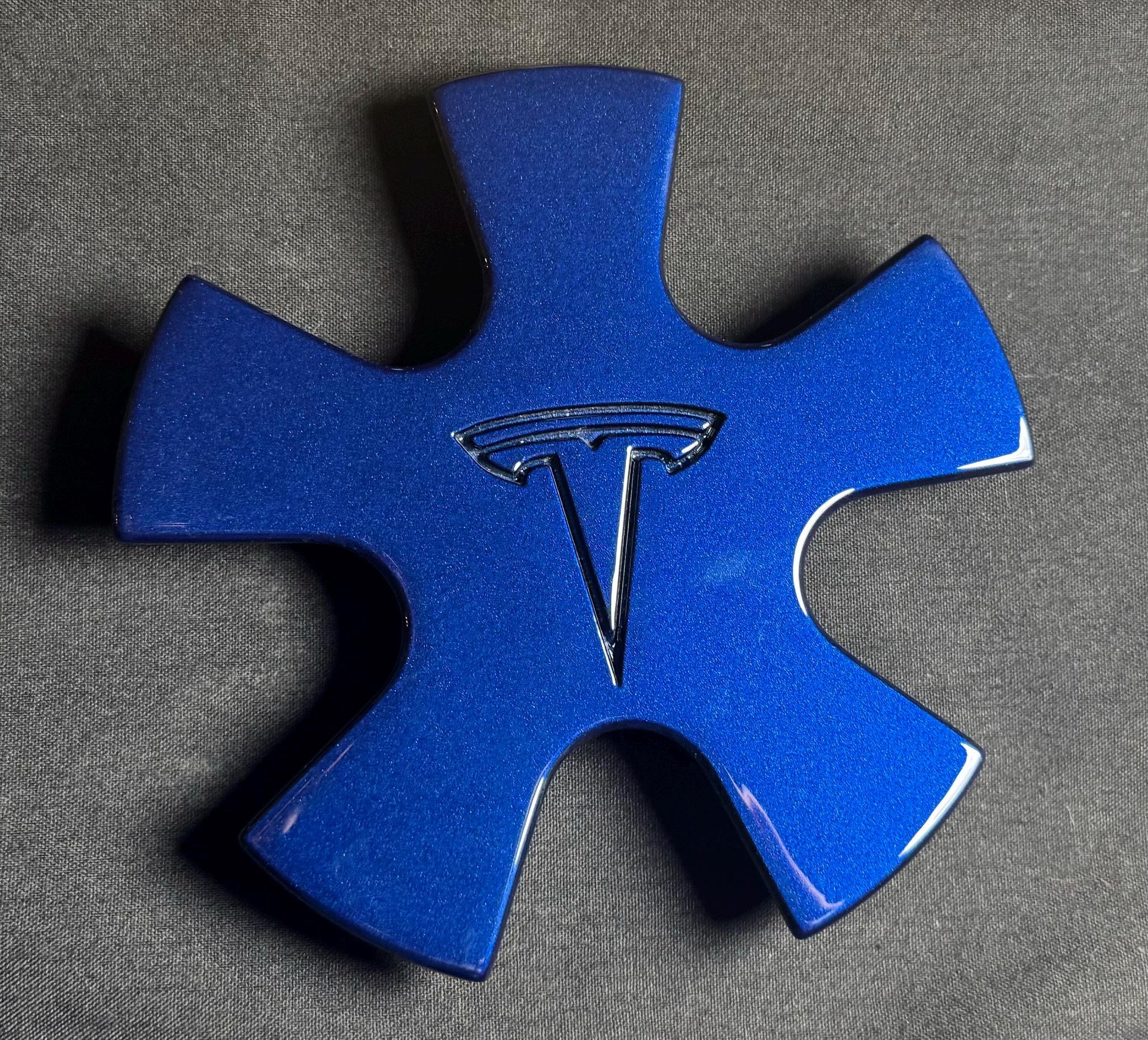 Prototype design for Paint Test! This is just to show off the Deep Blue Metallic color